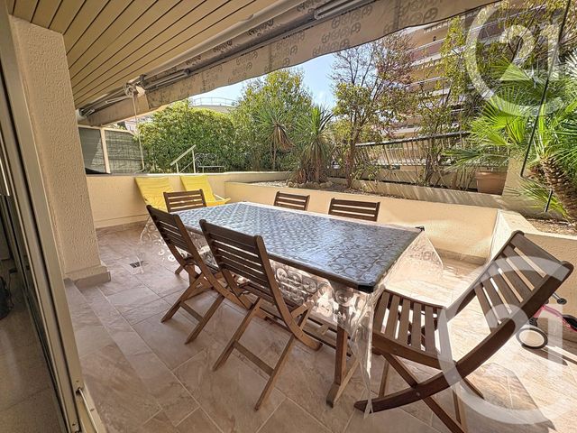 Appartement F2 &agrave; vendre - 2 pi&egrave;ces - 39 m2 - Cannes - 06 - PROVENCE-ALPES-COTE-D-AZUR