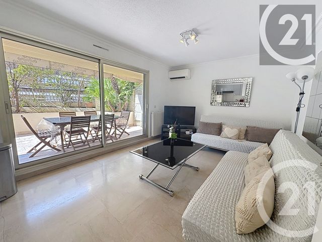 Appartement F2 &agrave; vendre - 2 pi&egrave;ces - 39 m2 - Cannes - 06 - PROVENCE-ALPES-COTE-D-AZUR