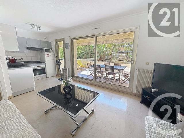 Appartement F2 &agrave; vendre - 2 pi&egrave;ces - 39 m2 - Cannes - 06 - PROVENCE-ALPES-COTE-D-AZUR