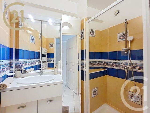 Appartement F6 &agrave; vendre - 6 pi&egrave;ces - 143,80 m2 - Cannes - 06 - PROVENCE-ALPES-COTE-D-AZUR