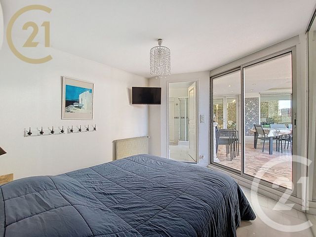 Appartement F6 &agrave; vendre - 6 pi&egrave;ces - 143,80 m2 - Cannes - 06 - PROVENCE-ALPES-COTE-D-AZUR