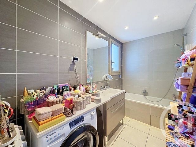 Appartement F3 &agrave; vendre - 3 pi&egrave;ces - 57,42 m2 - Cannes - 06 - PROVENCE-ALPES-COTE-D-AZUR