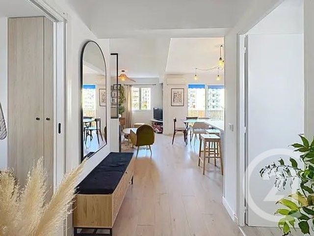 Appartement F4 &agrave; vendre - 4 pi&egrave;ces - 70,15 m2 - Cannes - 06 - PROVENCE-ALPES-COTE-D-AZUR