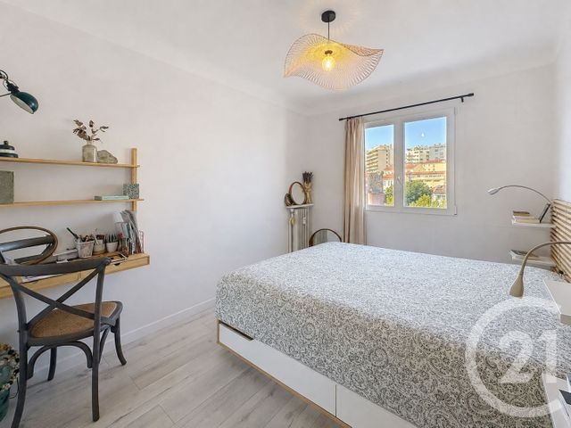 Appartement F4 &agrave; vendre - 4 pi&egrave;ces - 70,15 m2 - Cannes - 06 - PROVENCE-ALPES-COTE-D-AZUR