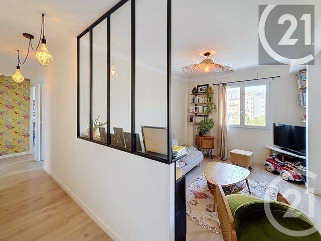 Appartement F4 &agrave; vendre - 4 pi&egrave;ces - 70,15 m2 - Cannes - 06 - PROVENCE-ALPES-COTE-D-AZUR