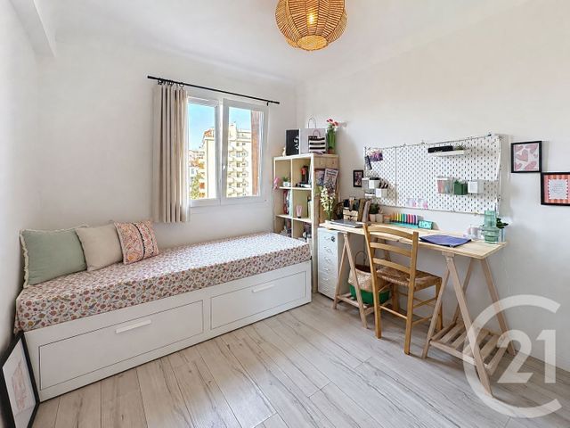Appartement F4 &agrave; vendre - 4 pi&egrave;ces - 70,15 m2 - Cannes - 06 - PROVENCE-ALPES-COTE-D-AZUR