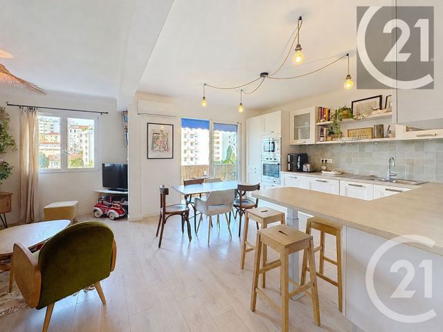 Appartement F4 &agrave; vendre - 4 pi&egrave;ces - 70,15 m2 - Cannes - 06 - PROVENCE-ALPES-COTE-D-AZUR