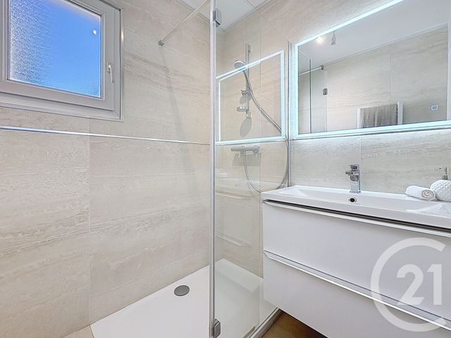 Appartement F2 &agrave; vendre - 2 pi&egrave;ces - 46 m2 - Cannes - 06 - PROVENCE-ALPES-COTE-D-AZUR