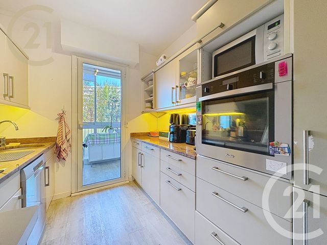 Appartement F3 &agrave; vendre - 2 pi&egrave;ces - 58 m2 - Cannes - 06 - PROVENCE-ALPES-COTE-D-AZUR