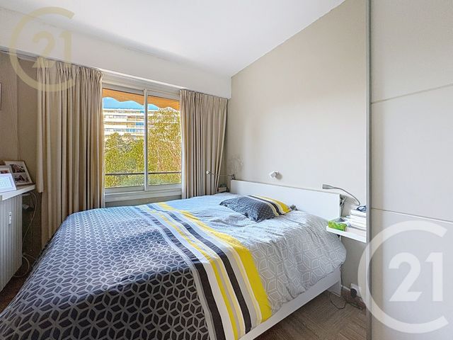 Appartement F3 &agrave; vendre - 2 pi&egrave;ces - 58 m2 - Cannes - 06 - PROVENCE-ALPES-COTE-D-AZUR