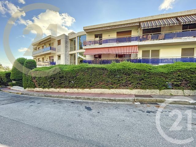 Appartement F1 à vendre - 1 pièce - 23,42 m2 - Le Cannet - 06 - PROVENCE-ALPES-COTE-D-AZUR