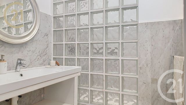 Appartement F4 &agrave; vendre - 4 pi&egrave;ces - 133,33 m2 - Cannes - 06 - PROVENCE-ALPES-COTE-D-AZUR