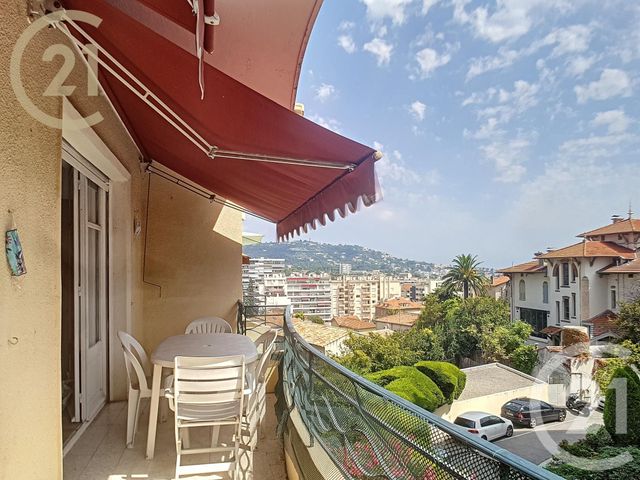 Appartement F3 à vendre - 3 pièces - 58 m2 - Cannes - 06 - PROVENCE-ALPES-COTE-D-AZUR