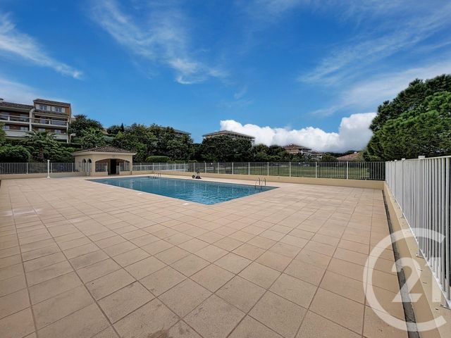 Appartement T2 &agrave; vendre - 2 pi&egrave;ces - 49,01 m2 - Cannes - 06 - PROVENCE-ALPES-COTE-D-AZUR