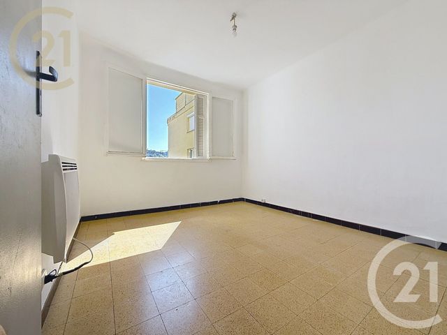 Appartement F4 à vendre - 4 pièces - 65,10 m2 - Le Cannet - 06 - PROVENCE-ALPES-COTE-D-AZUR
