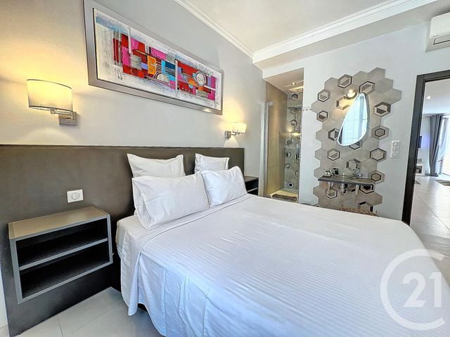 Appartement F3 à vendre - 3 pièces - 68,07 m2 - Cannes - 06 - PROVENCE-ALPES-COTE-D-AZUR