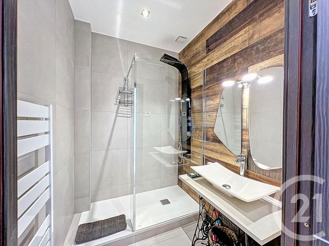 Appartement F3 à vendre - 3 pièces - 68,07 m2 - Cannes - 06 - PROVENCE-ALPES-COTE-D-AZUR