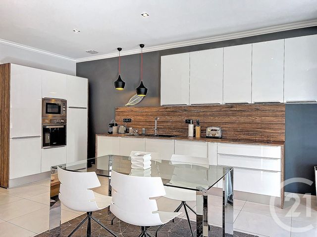 Appartement F3 à vendre - 3 pièces - 68,07 m2 - Cannes - 06 - PROVENCE-ALPES-COTE-D-AZUR