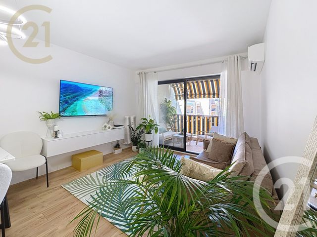 Appartement F3 &agrave; vendre - 3 pi&egrave;ces - 54,56 m2 - Cannes - 06 - PROVENCE-ALPES-COTE-D-AZUR
