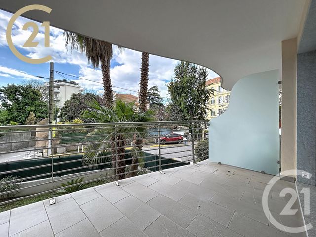 Appartement F3 &agrave; vendre - 3 pi&egrave;ces - 69,05 m2 - Cannes - 06 - PROVENCE-ALPES-COTE-D-AZUR
