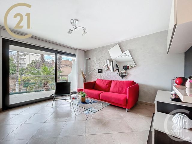 Appartement F3 &agrave; vendre - 3 pi&egrave;ces - 69,05 m2 - Cannes - 06 - PROVENCE-ALPES-COTE-D-AZUR