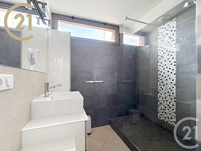 Appartement F3 &agrave; vendre - 3 pi&egrave;ces - 69,05 m2 - Cannes - 06 - PROVENCE-ALPES-COTE-D-AZUR