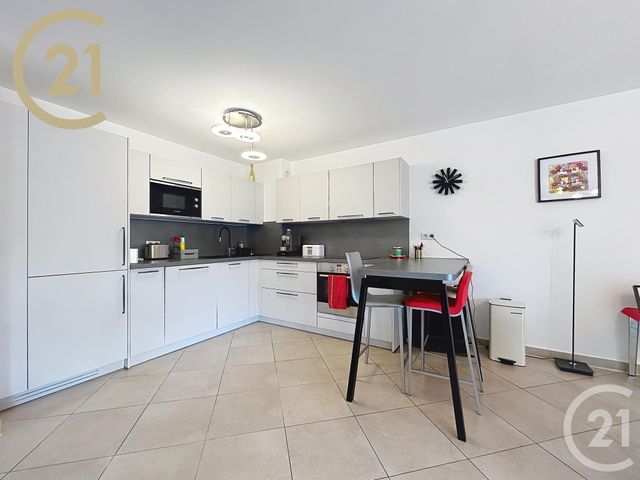 Appartement F3 &agrave; vendre - 3 pi&egrave;ces - 69,05 m2 - Cannes - 06 - PROVENCE-ALPES-COTE-D-AZUR