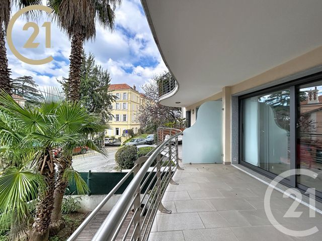 Appartement F3 &agrave; vendre - 3 pi&egrave;ces - 69,05 m2 - Cannes - 06 - PROVENCE-ALPES-COTE-D-AZUR