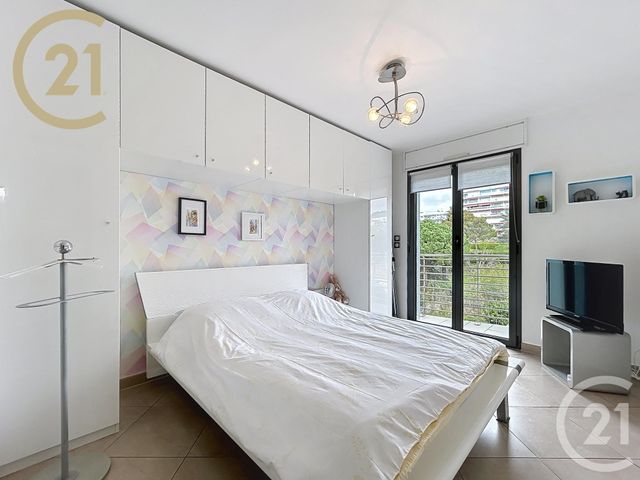 Appartement F3 &agrave; vendre - 3 pi&egrave;ces - 69,05 m2 - Cannes - 06 - PROVENCE-ALPES-COTE-D-AZUR