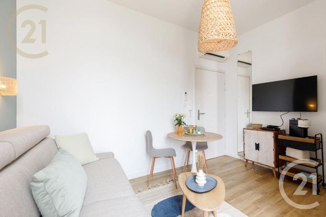 Appartement Studio à vendre - 1 pièce - 17,10 m2 - Cannes - 06 - PROVENCE-ALPES-COTE-D-AZUR