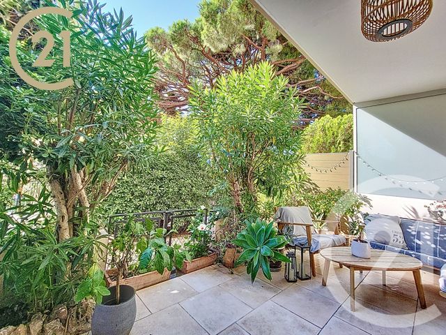 Appartement F3 à vendre - 3 pièces - 54,91 m2 - Cannes - 06 - PROVENCE-ALPES-COTE-D-AZUR