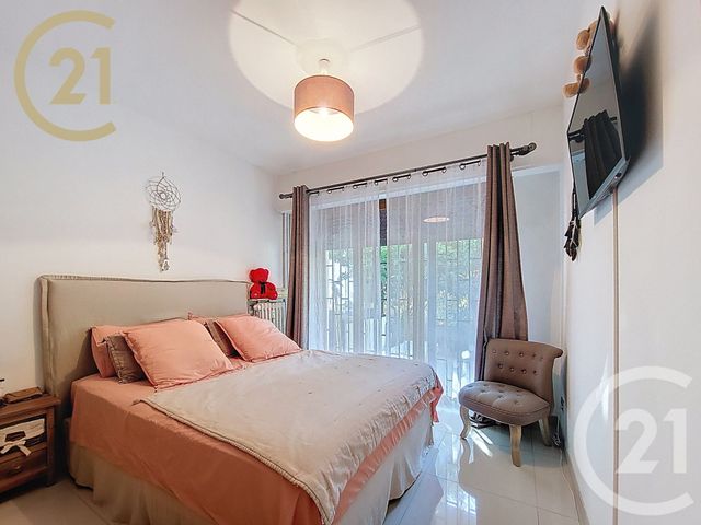 Appartement F3 à vendre - 3 pièces - 54,91 m2 - Cannes - 06 - PROVENCE-ALPES-COTE-D-AZUR