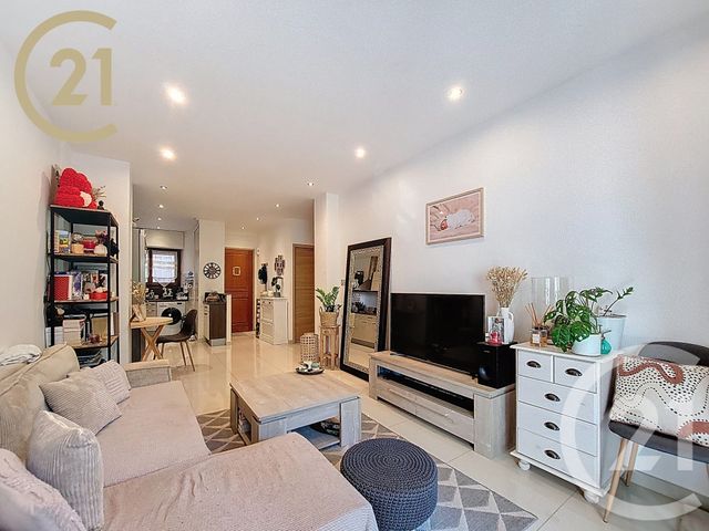 Appartement F3 à vendre - 3 pièces - 54,91 m2 - Cannes - 06 - PROVENCE-ALPES-COTE-D-AZUR