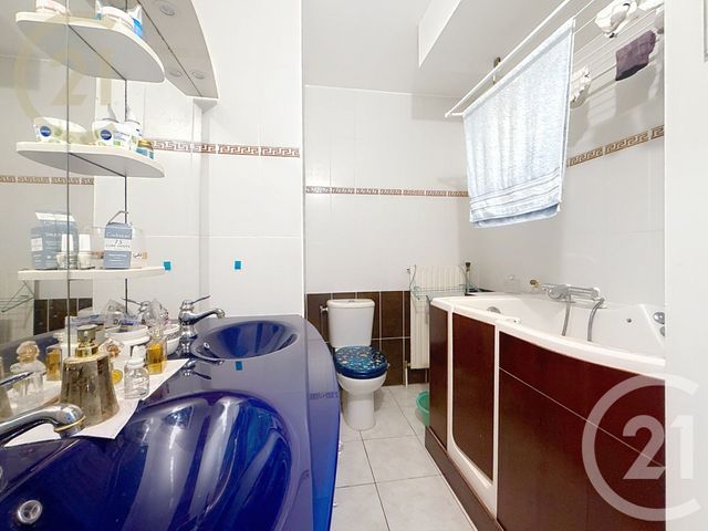 Appartement F2 à vendre - 2 pièces - 53,74 m2 - Cannes - 06 - PROVENCE-ALPES-COTE-D-AZUR