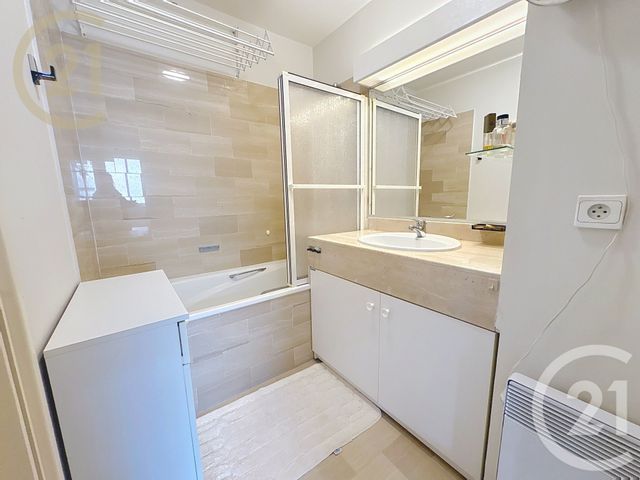 Appartement F2 à vendre - 2 pièces - 49,24 m2 - Cannes - 06 - PROVENCE-ALPES-COTE-D-AZUR
