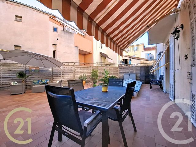 Appartement F4 à vendre - 4 pièces - 101,12 m2 - Cannes - 06 - PROVENCE-ALPES-COTE-D-AZUR