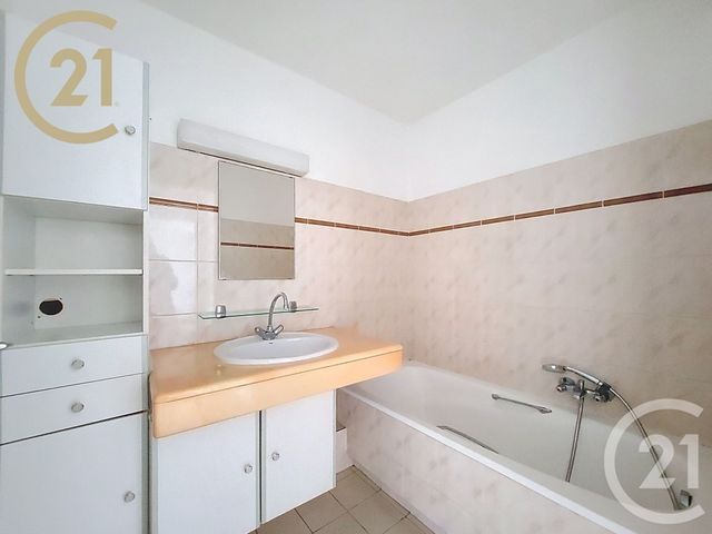 Appartement F2 à vendre - 2 pièces - 42,57 m2 - Cannes - 06 - PROVENCE-ALPES-COTE-D-AZUR