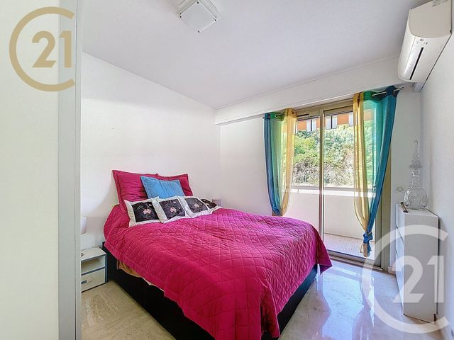 Appartement F3 à vendre - 3 pièces - 82,40 m2 - Cannes - 06 - PROVENCE-ALPES-COTE-D-AZUR