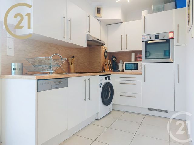 Appartement T2 à vendre - 2 pièces - 37,48 m2 - Cannes - 06 - PROVENCE-ALPES-COTE-D-AZUR