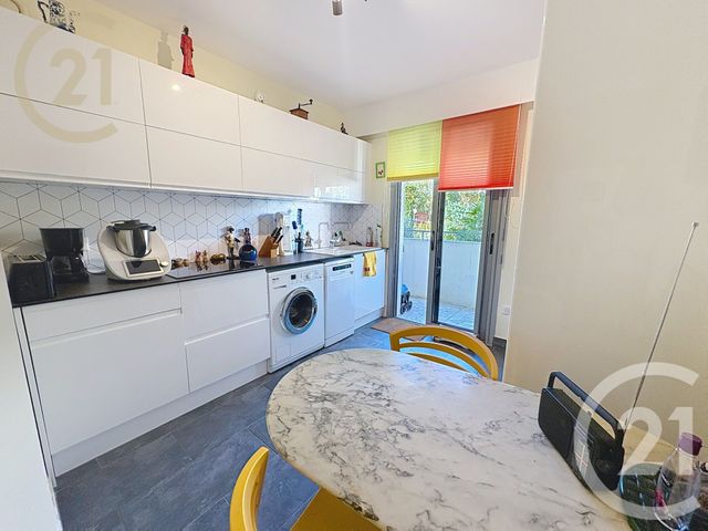 Appartement F3 à vendre - 3 pièces - 77,47 m2 - Cannes - 06 - PROVENCE-ALPES-COTE-D-AZUR