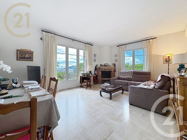 Maison &agrave; vendre - 4 pi&egrave;ces - 164 m2 - Cannes La Bocca - 06 - PROVENCE-ALPES-COTE-D-AZUR
