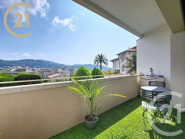 Appartement F2 &agrave; vendre - 2 pi&egrave;ces - 58,08 m2 - Cannes - 06 - PROVENCE-ALPES-COTE-D-AZUR