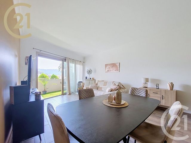 Appartement F2 &agrave; vendre - 2 pi&egrave;ces - 58,08 m2 - Cannes - 06 - PROVENCE-ALPES-COTE-D-AZUR