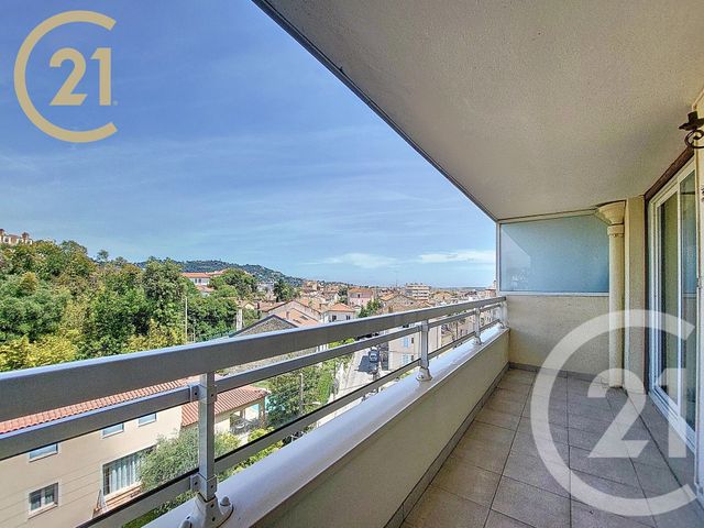 Appartement F3 à vendre - 3 pièces - 62,01 m2 - Cannes - 06 - PROVENCE-ALPES-COTE-D-AZUR