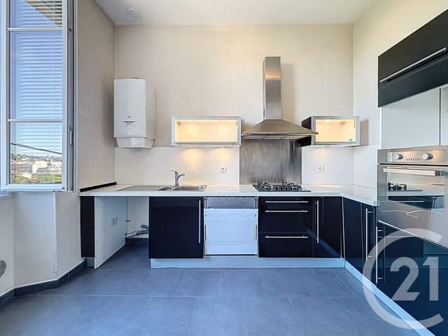 Appartement F2 à louer - 2 pièces - 67,28 m2 - Le Cannet - 06 - PROVENCE-ALPES-COTE-D-AZUR