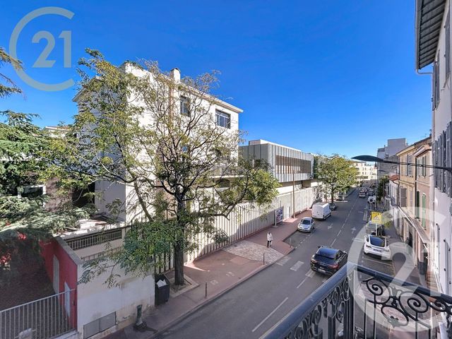 Appartement F2 à vendre - 2 pièces - 27,63 m2 - Cannes - 06 - PROVENCE-ALPES-COTE-D-AZUR