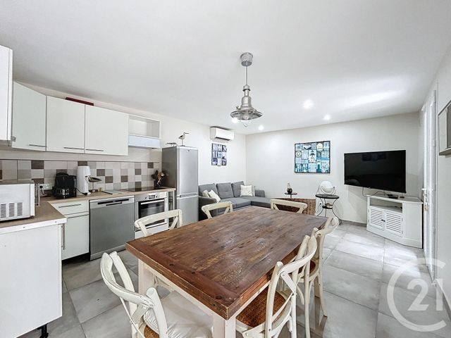 Maison &agrave; louer - 4 pi&egrave;ces - 65,27 m2 - Cannes - 06 - PROVENCE-ALPES-COTE-D-AZUR