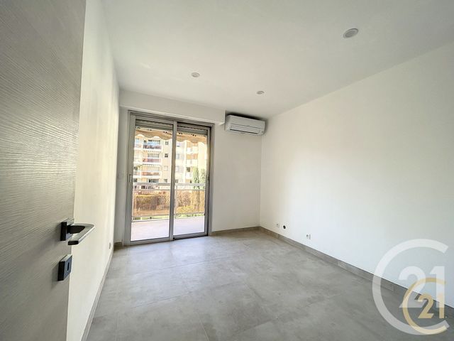 Appartement F3 &agrave; vendre - 3 pi&egrave;ces - 71 m2 - Cannes - 06 - PROVENCE-ALPES-COTE-D-AZUR