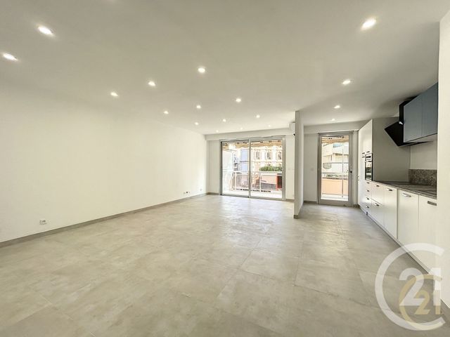 Appartement F3 &agrave; vendre - 3 pi&egrave;ces - 71 m2 - Cannes - 06 - PROVENCE-ALPES-COTE-D-AZUR