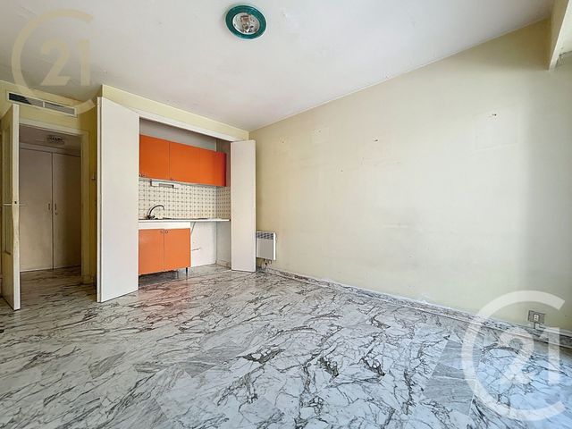 Appartement Studio à vendre - 1 pièce - 20 m2 - Cannes - 06 - PROVENCE-ALPES-COTE-D-AZUR